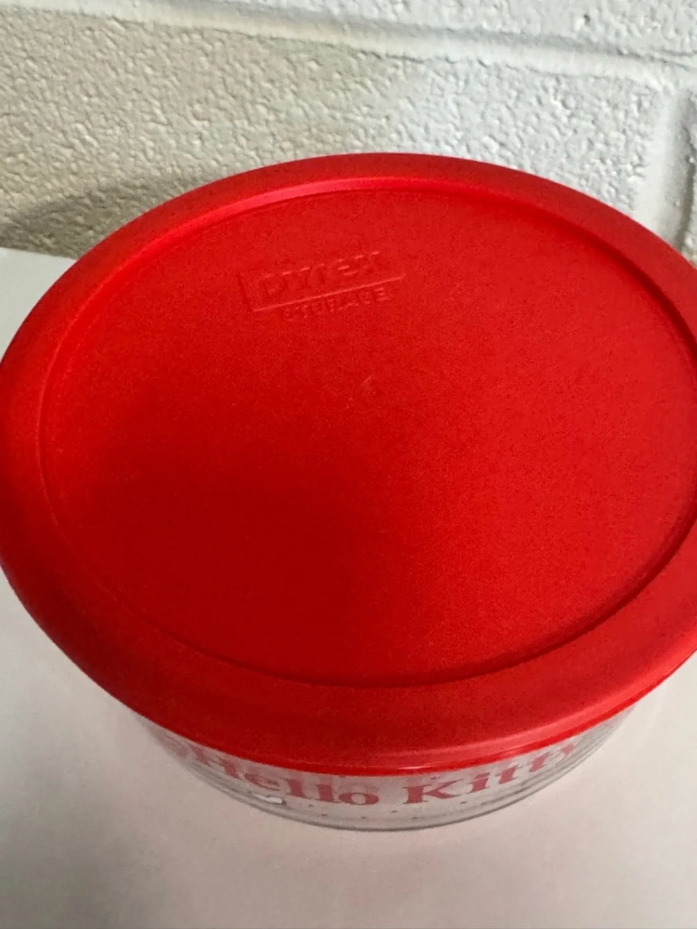 Hello Kitty Pink & Red Glass Storage Bowl Set of 3 w lids